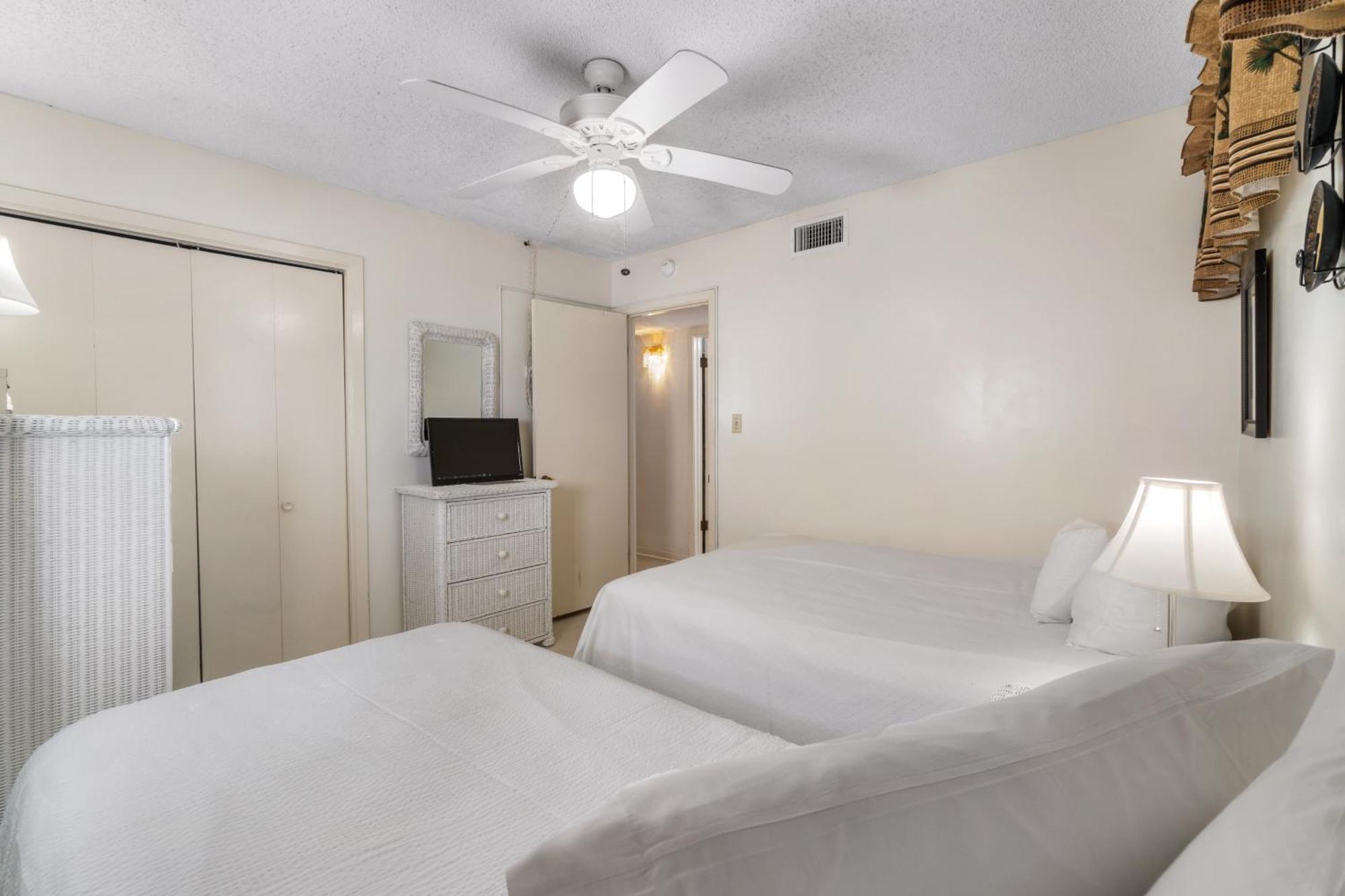 The Gulf Tower Condos Gulf Shores Bilik gambar